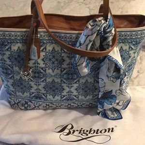 Brighton Tara scarf tote purse